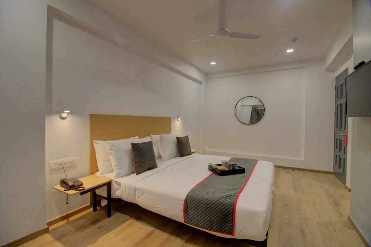 Townhouse Oak Kopar Khairane Navi Mumbai Formerly Ivy Hotel Dış mekan fotoğraf