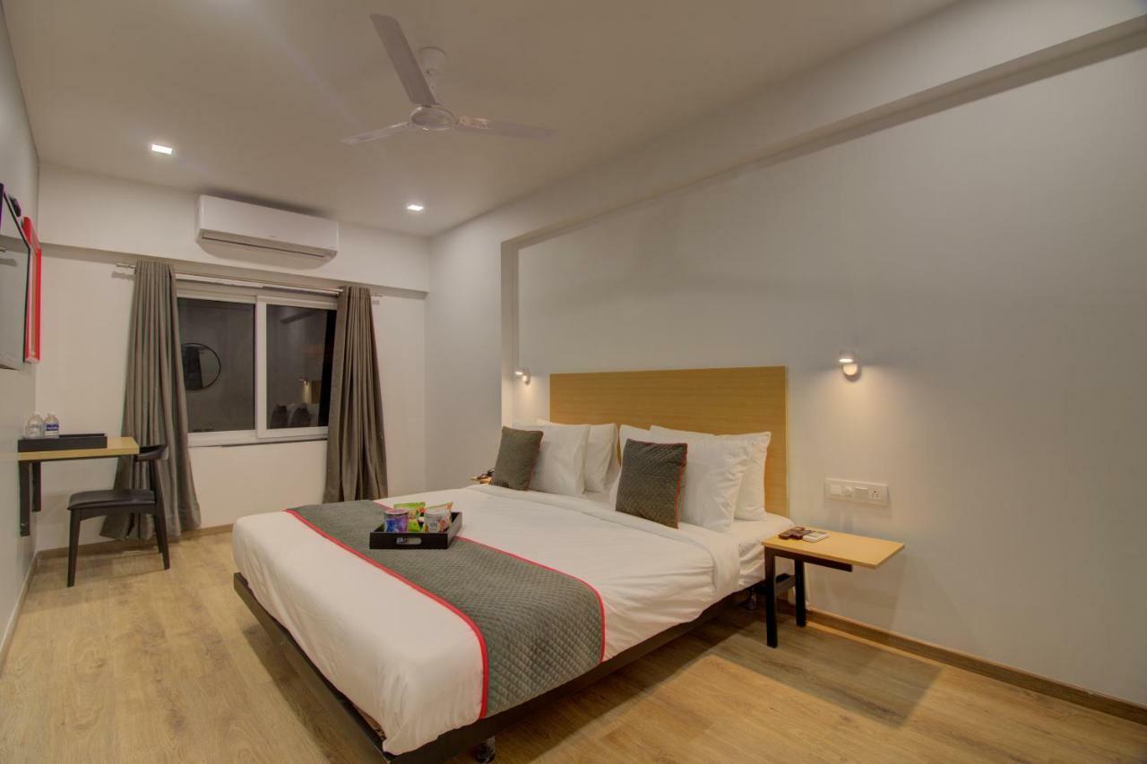 Townhouse Oak Kopar Khairane Navi Mumbai Formerly Ivy Hotel Dış mekan fotoğraf