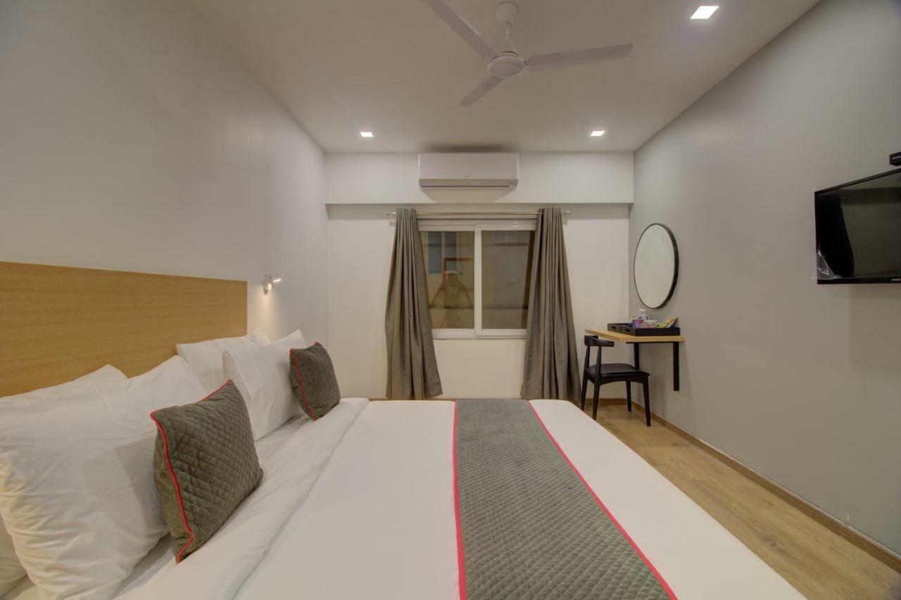 Townhouse Oak Kopar Khairane Navi Mumbai Formerly Ivy Hotel Dış mekan fotoğraf